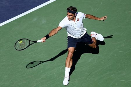 Federer pogleduje proti Nadalu, a nič še ni gotovo