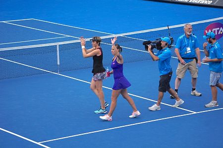 Polfinale Sydneya dobra popotnica Klepačeve in Sanchezeve za Melbourne. Konta junakinja turnirja med psoameznicami.