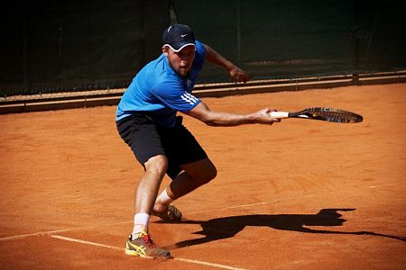 Kočevar-Dešman v četrtfinalu, Kolarjeva izpadla