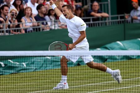 Hrvatu Čiliću drugi najdaljši obračun v zgodovini Wimbledona; Izjemni Baker se bo kar klofnil