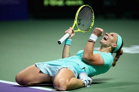 Kuznjecova z novo dobljeno epsko bitko v polfinale zaključnega turnirja serije WTA