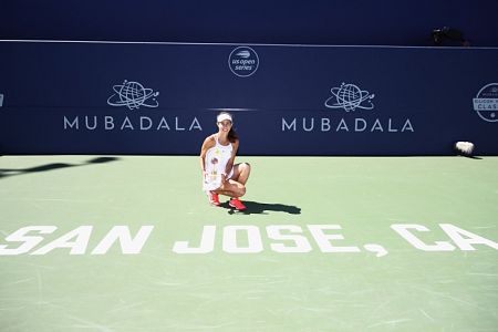 Romunka Mihaela Buzarnescu kot ekspresni vlak do prvega naslova na WTA turneji