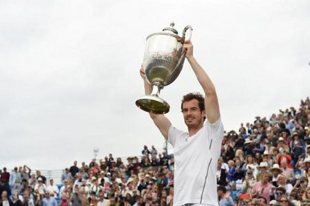 Murray do rekordne, 5. lovorike na travnatem Queen'su