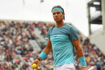 Nadal dominanten kot nekoč: rekordna zmaga in fantastični 'tweener'