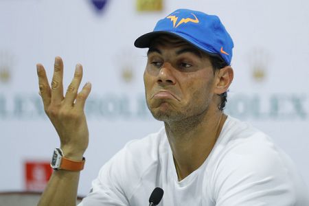 Nadal namignil, da je sezone konec: ''Pogovoriti se moram s stricem''