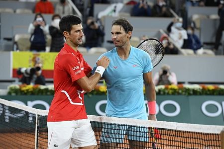 Nadal v 14. polfinalu Roland Garrosa z večnim tekmecem Đokovičem