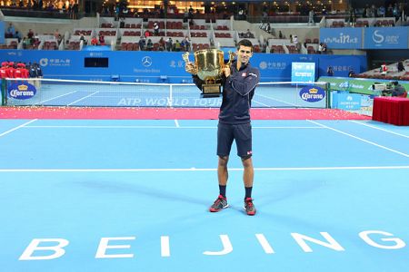 Djokovič razbil Berdycha kot prvošolčka v finalu Pekinga!