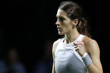 Petkoviceva spet v TOP10, na vrhu še vedno Serena