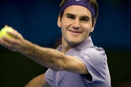 Roger Federer prišel, videl in zmagal v Stockholmu!