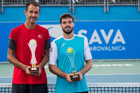 Granollers in Rosol dobila dvojice v Portorožu, 'Gibaj, mladina' pa čaka vrhunec