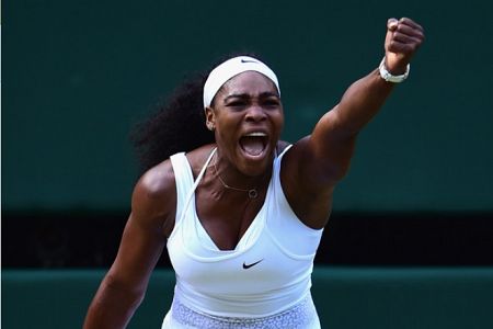 Serena podprla Wozniackijevo v razpravi o seksizmu v Wimbledonu