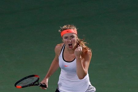 Svitolina v polfinalu Dubaja izločila Kerberjevo. Druga finalistka Wozniackijeva.