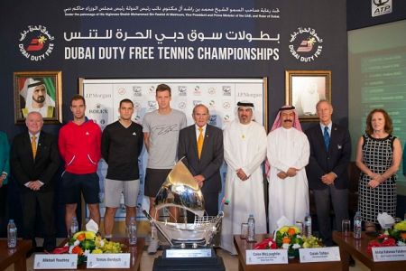 Teniška smetana zbrana v Dubaju, Bedene pred vrati Acapulca, Rola ostaja na pesku